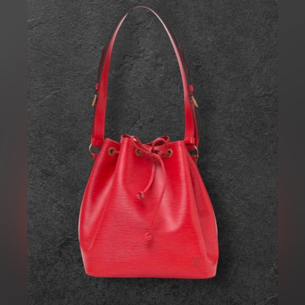 Louis Vuitton Shoulder Bag Petit Noe Epi Leather Red Drawstring Purse M44107